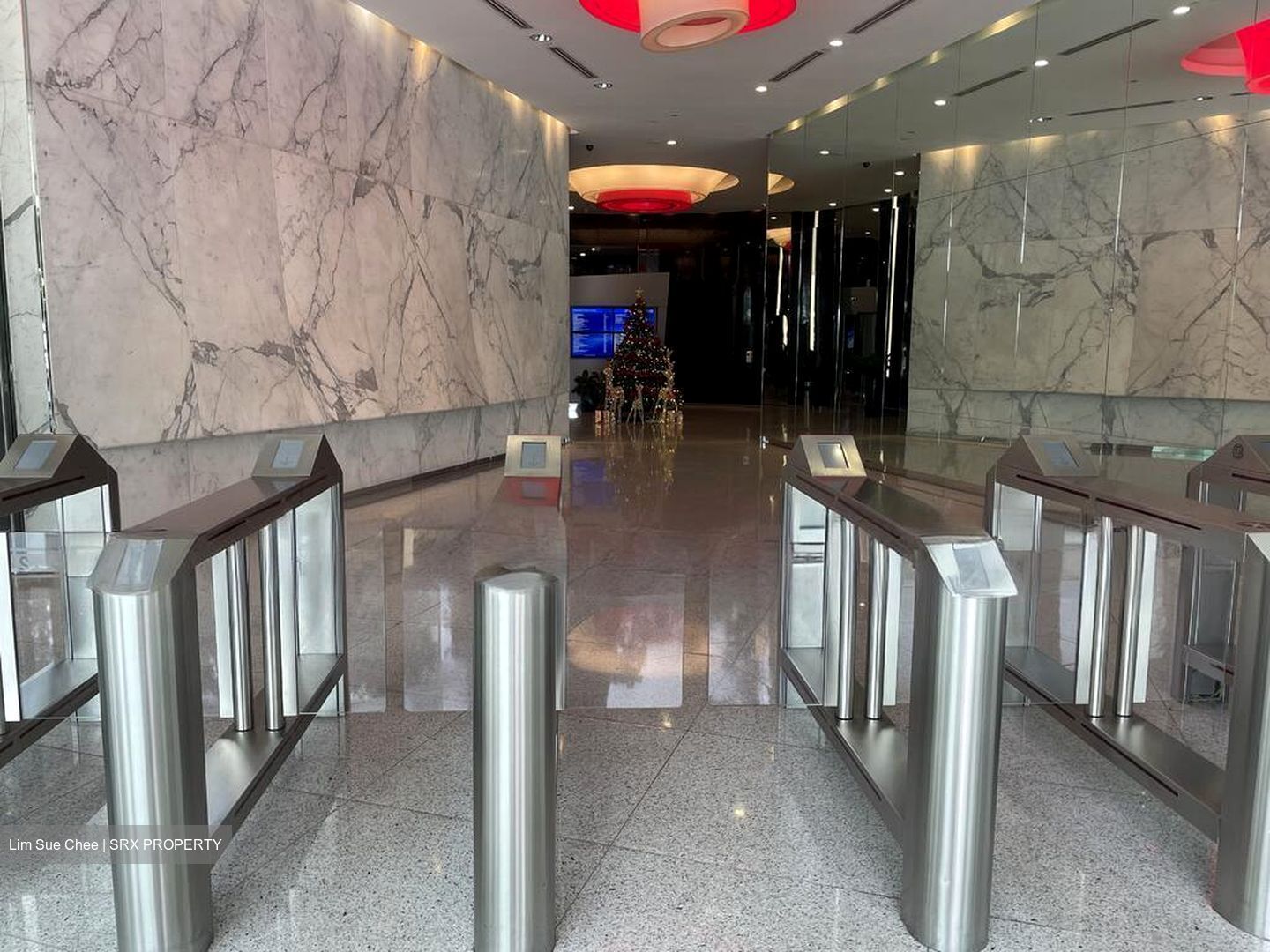Hsbc Building (D1), Office #526481471